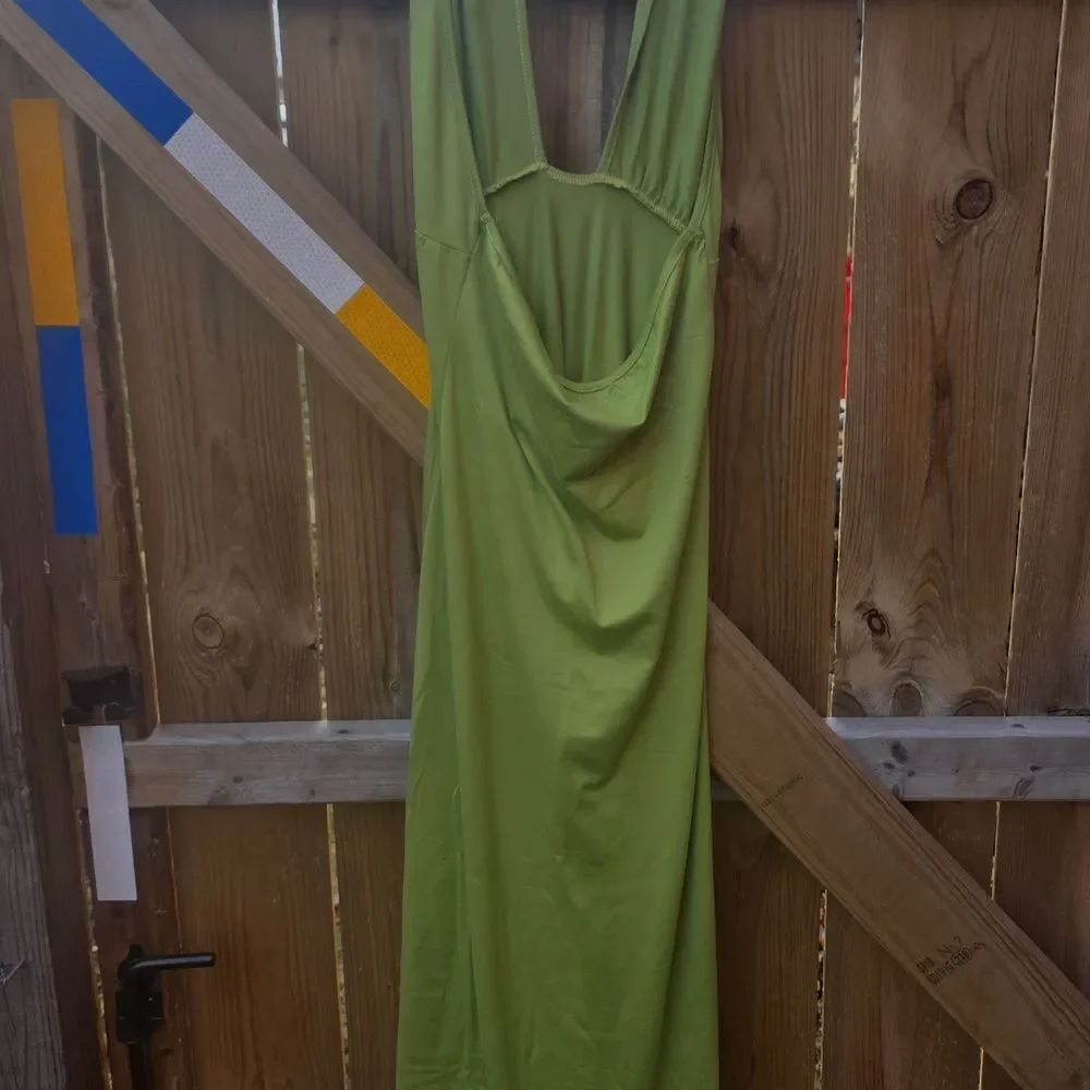 Halter Dress - Picture 6 of 6